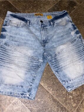 Regal Exchange Men's Light Blue Washed Denim Shorts